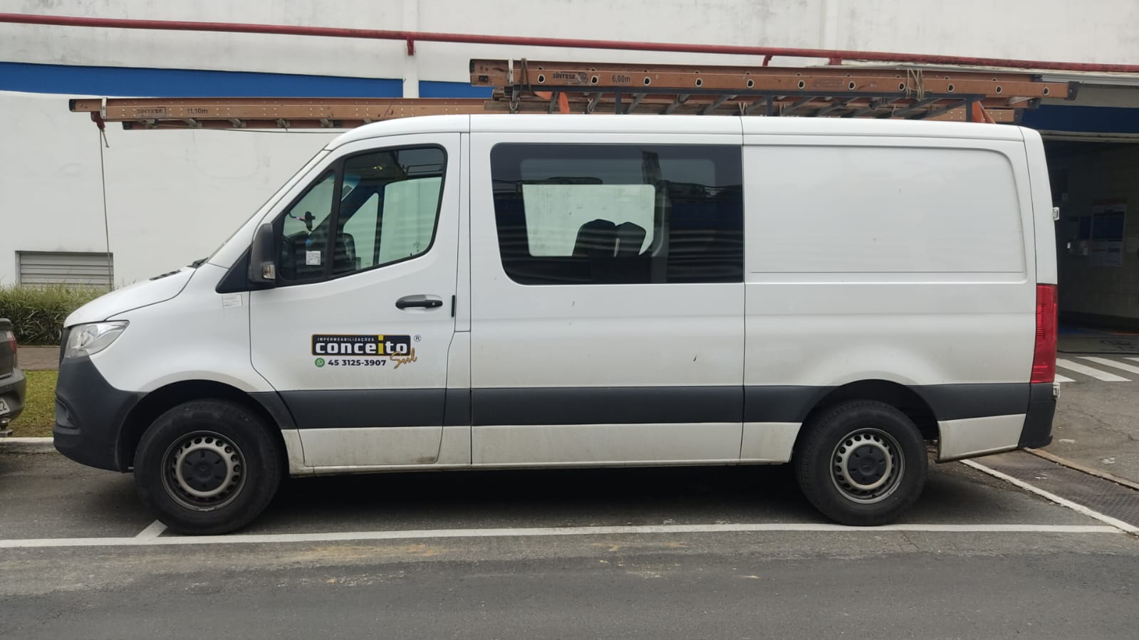 Frota de vans de transporte de equipes da Conceito Sul